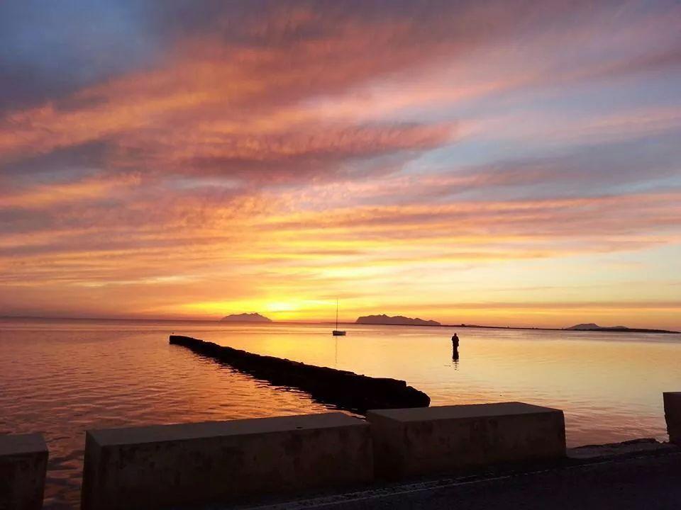Sunrise Stagnone - Kitesurf Spot Marsala Quarto foto